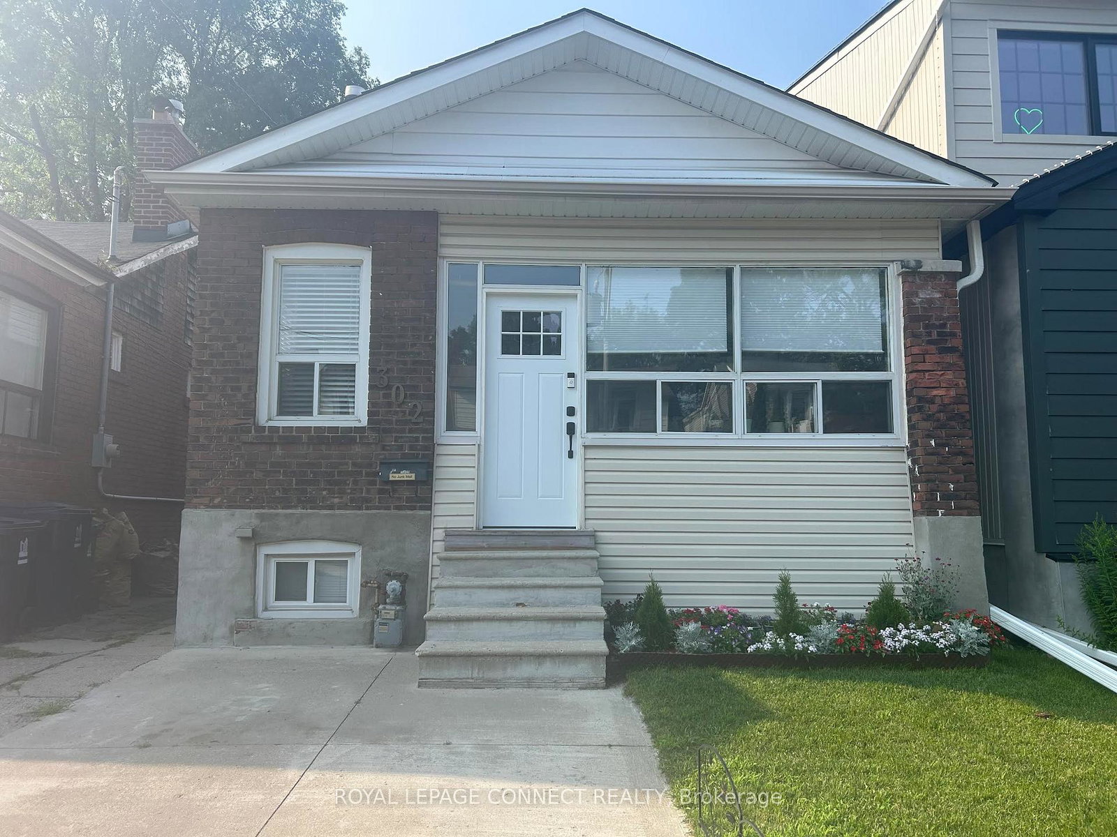 302-springdale-boulevard-east-york-ontario-e12440071