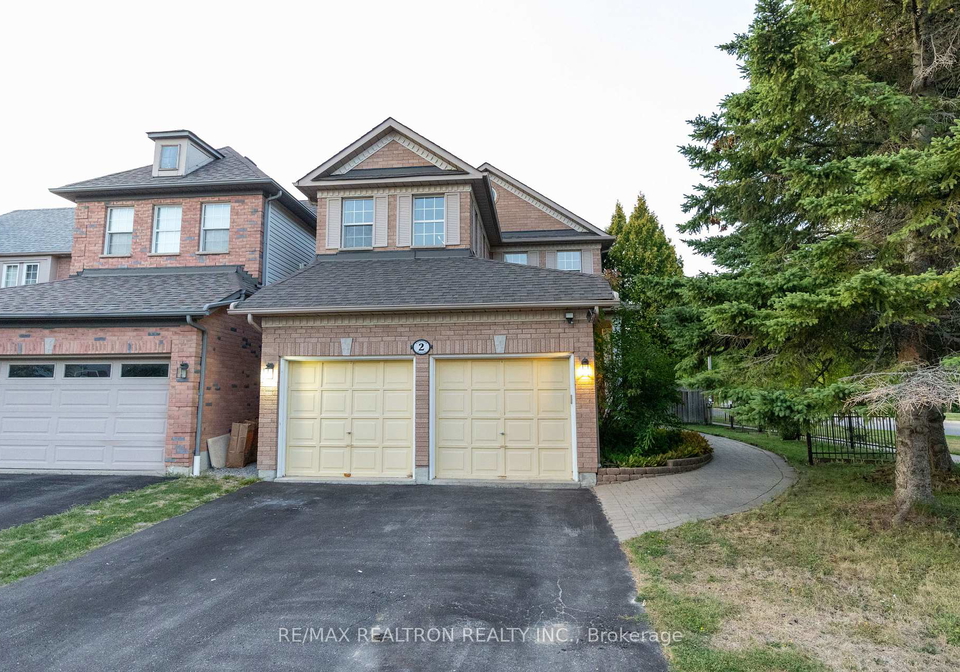 2-randolph-avenue-whitby-ontario-e12440098