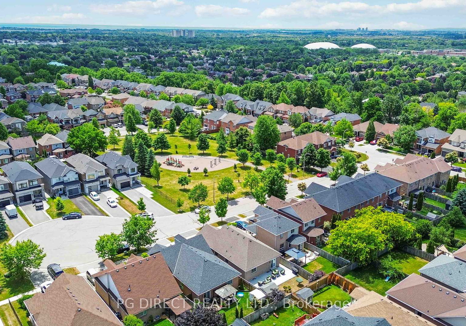 26-disney-court-whitby-ontario-e12440158