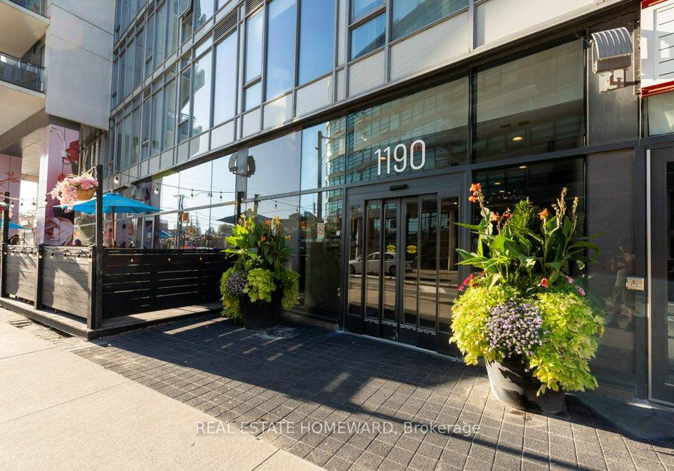 1190-dundas-street-e-toronto-ontario-e12440425