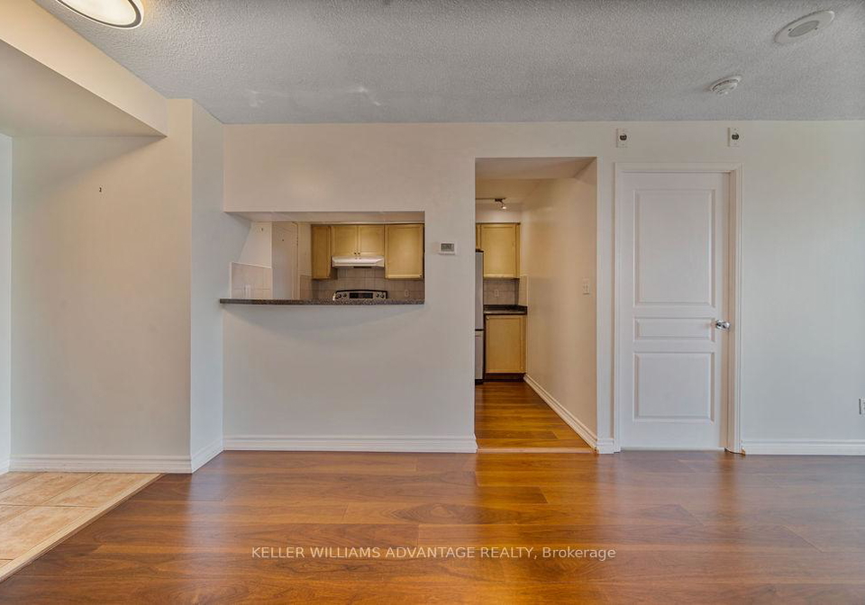 1829-queen-street-e-toronto-ontario-e12440445