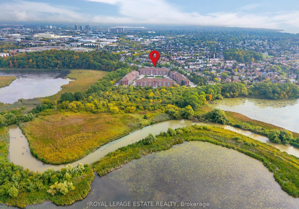 195-lake-driveway-w-ajax-ontario-e12440727