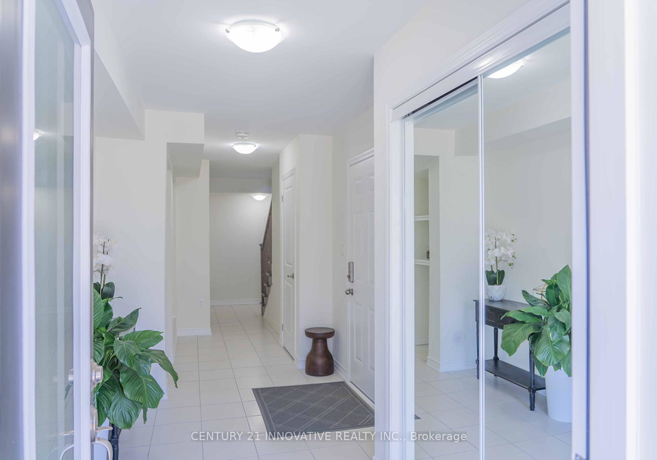3372-swordbill-street-pickering-ontario-e12440872