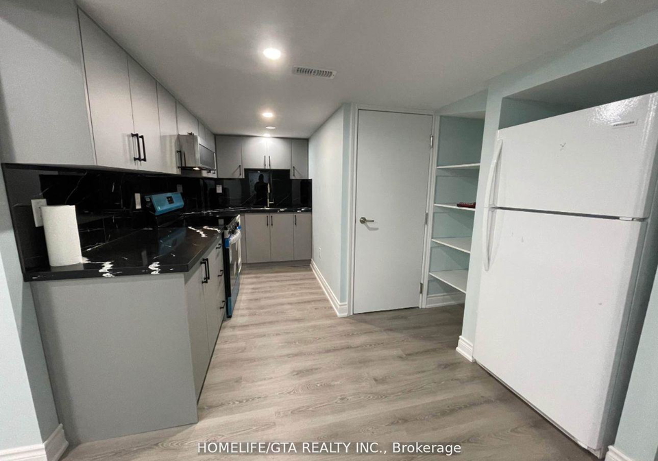 35-brockman-crescent-ajax-ontario-e12441187