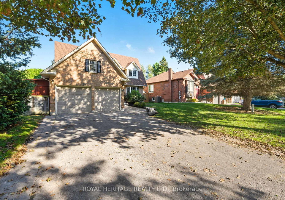 30-chatsworth-crescent-whitby-ontario-e12441987