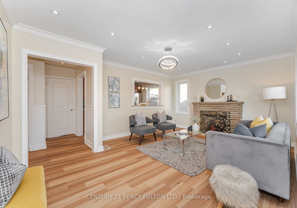 600-ridgeway-avenue-oshawa-ontario-e12442626
