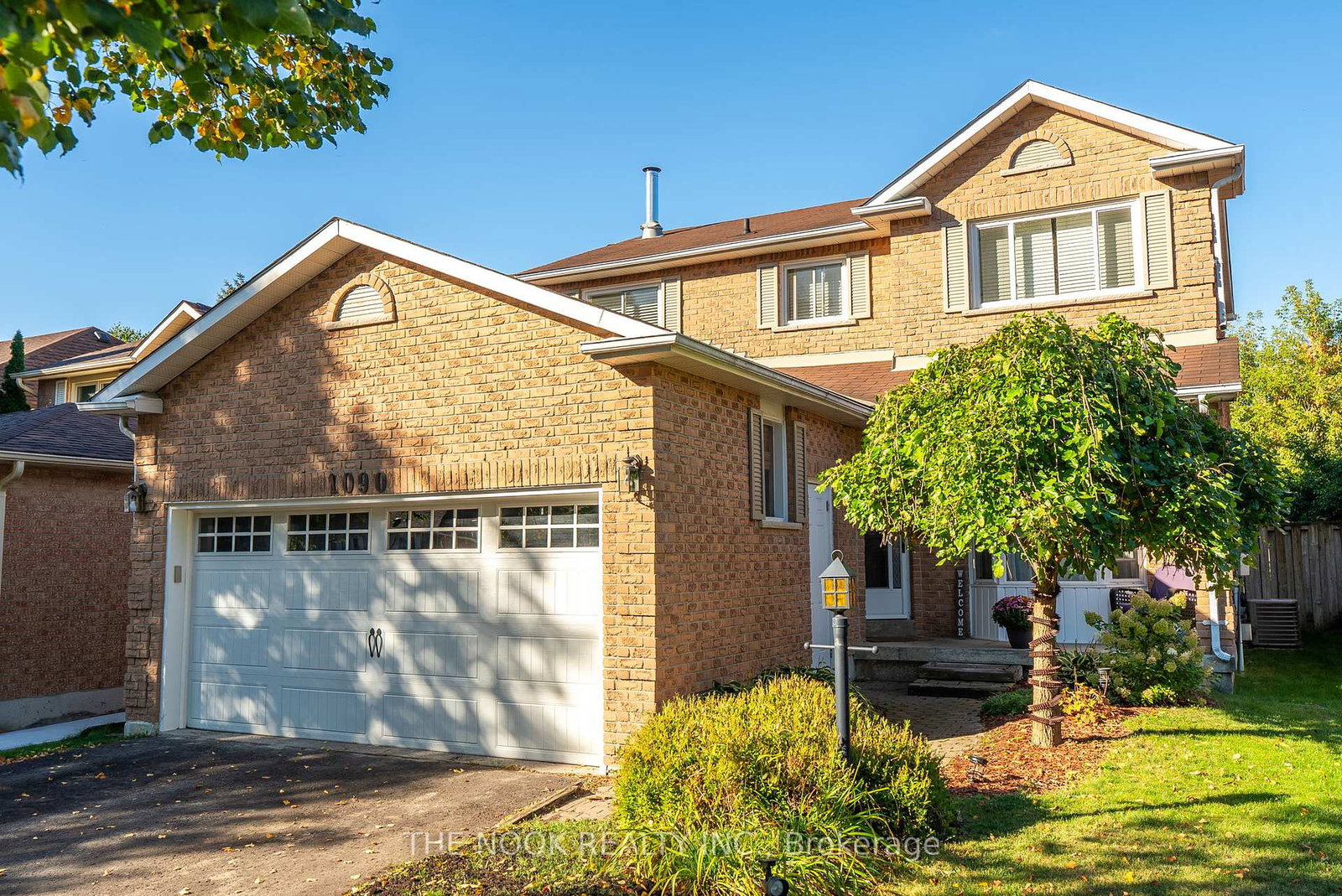 1090-benton-crescent-pickering-ontario-e12442747