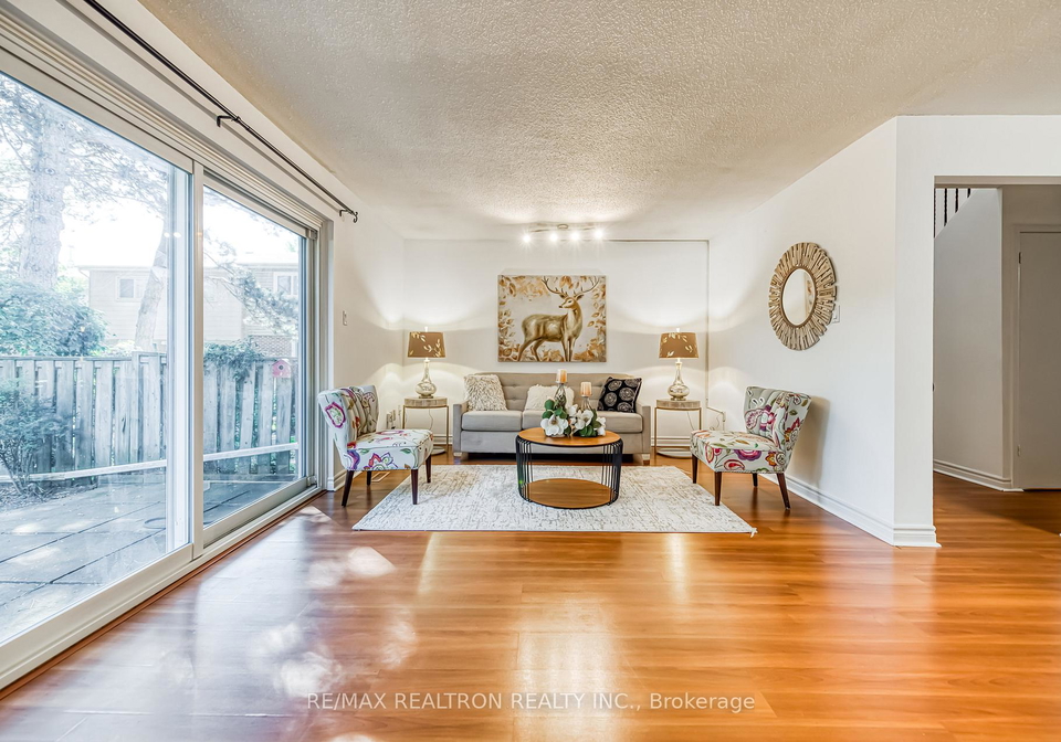 91-lamoreaux-drive-scarborough-ontario-e12442763