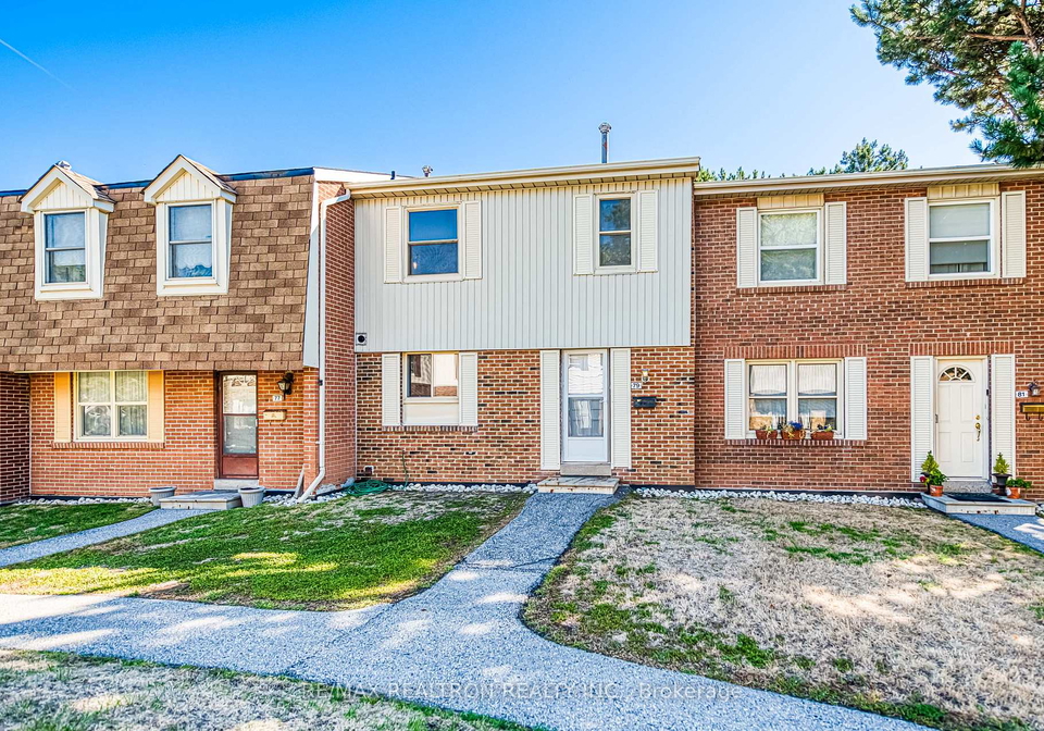 91-lamoreaux-drive-scarborough-ontario-e12442763