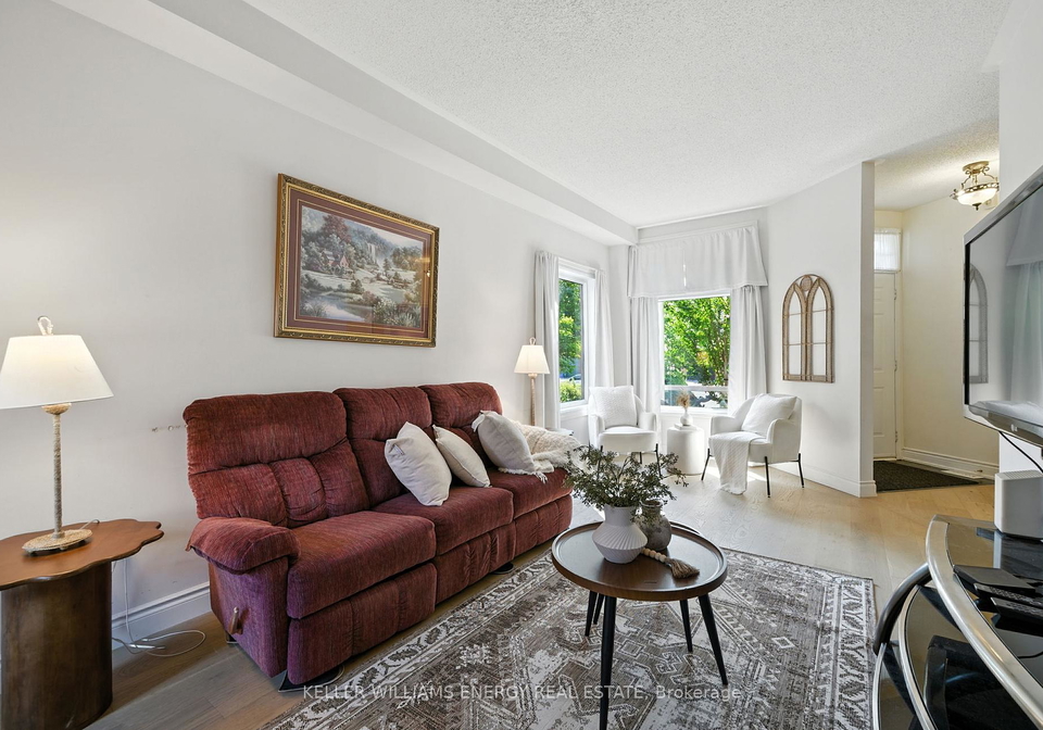 14-bach-avenue-whitby-ontario-e12442834