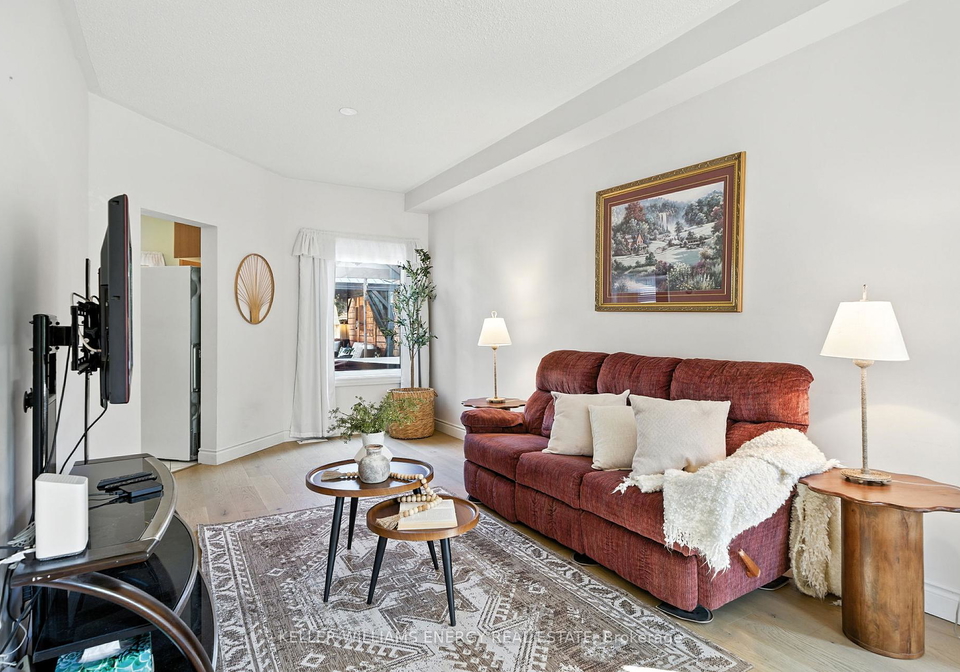 14-bach-avenue-whitby-ontario-e12442834