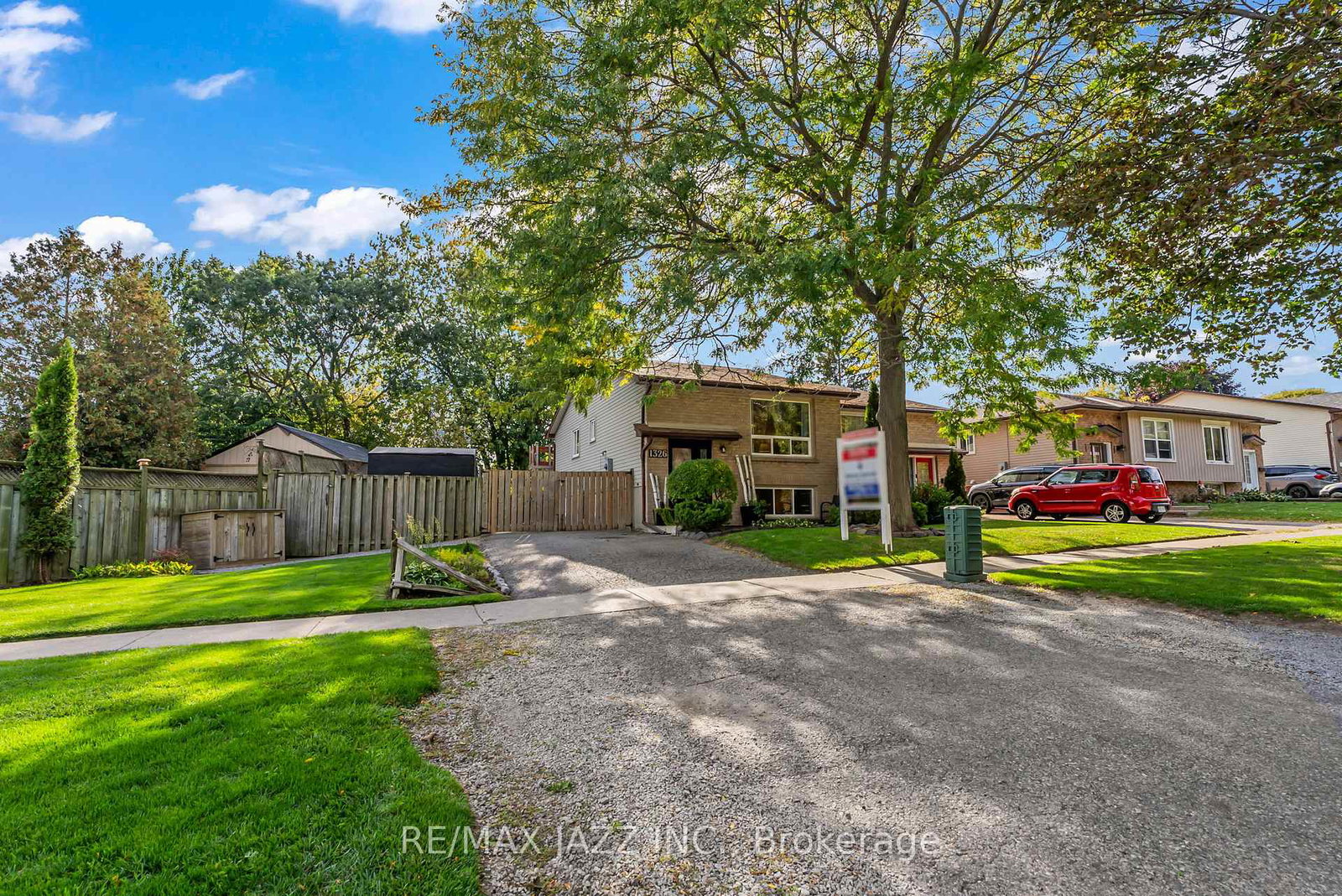 1326-valley-drive-oshawa-ontario-e12443390