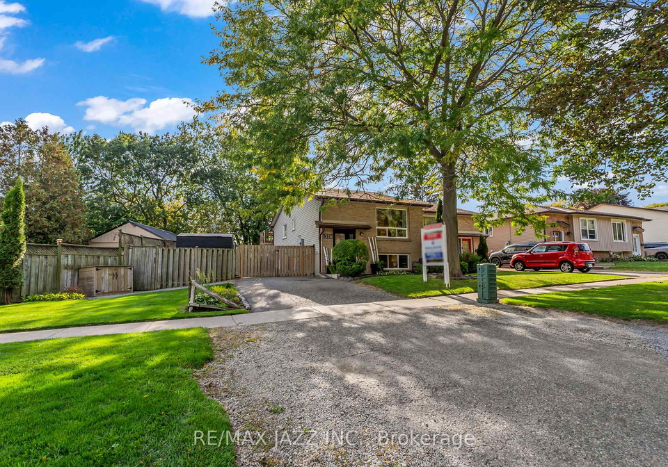 1326-valley-drive-oshawa-ontario-e12443390