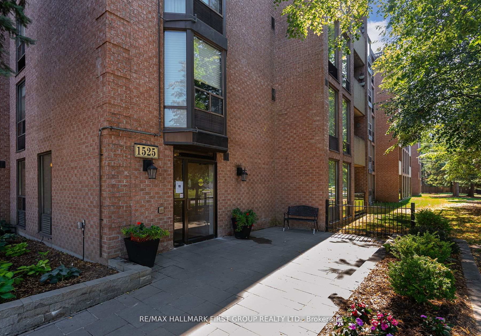 1525-diefenbaker-court-pickering-ontario-e12443623