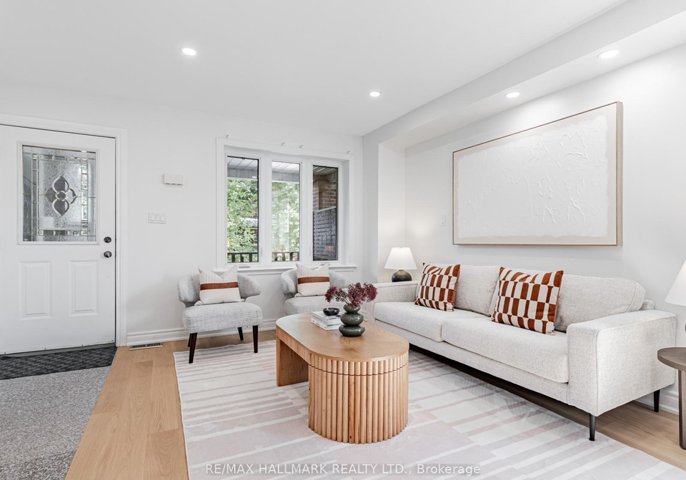 8-redwood-avenue-toronto-ontario-e12443804