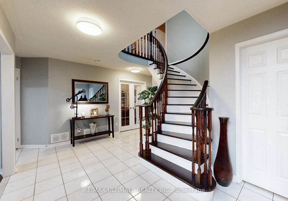 25-winterberry-drive-whitby-ontario-e12444341