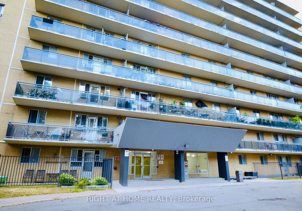 100-dundalk-drive-scarborough-ontario-e12444534