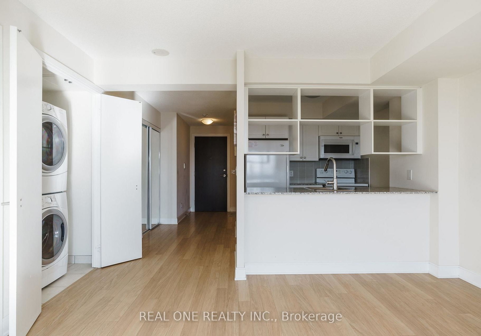 125-village-green-square-scarborough-ontario-e12444720
