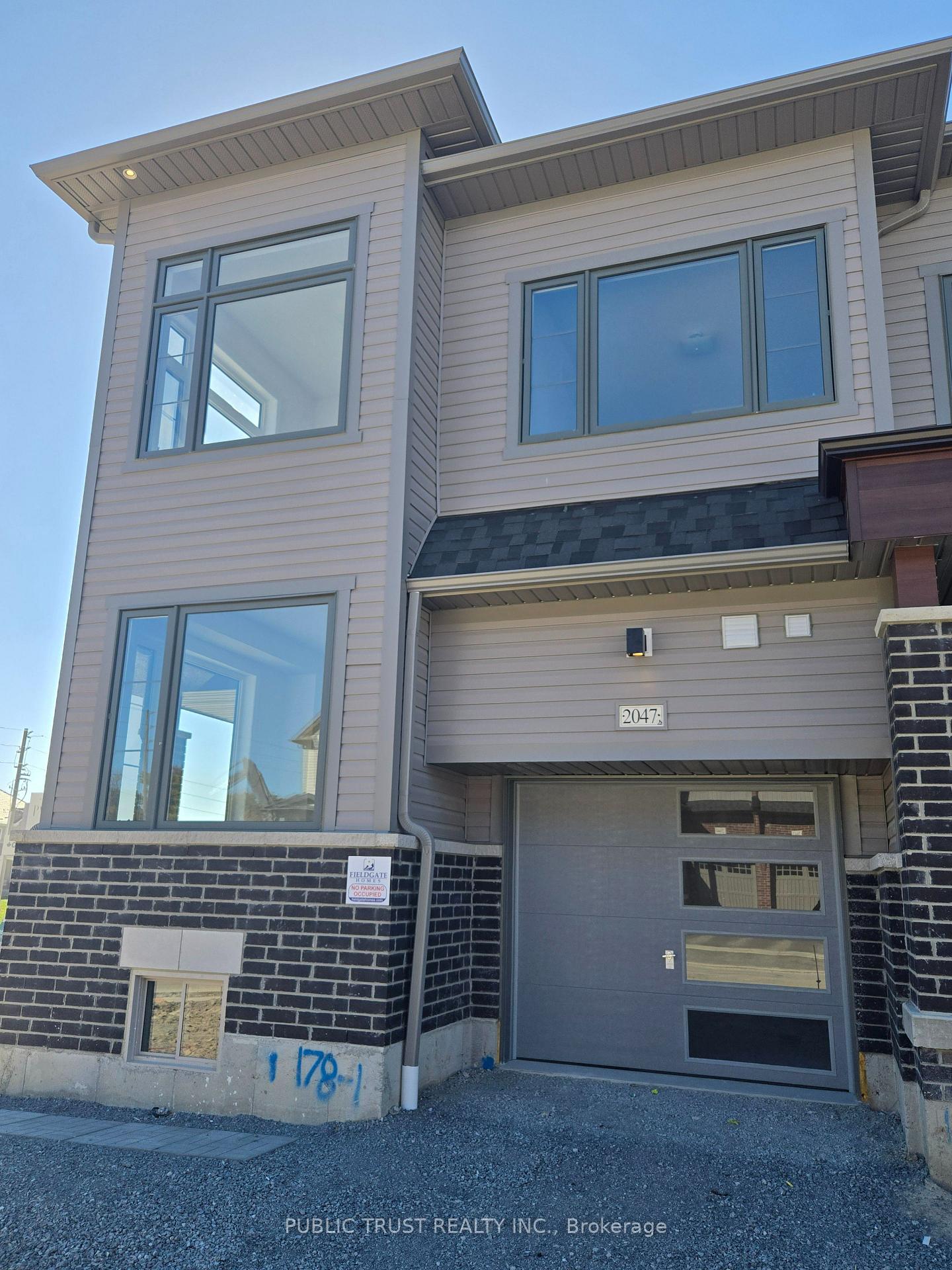 2047-horace-duncan-crescent-oshawa-ontario-e12444840