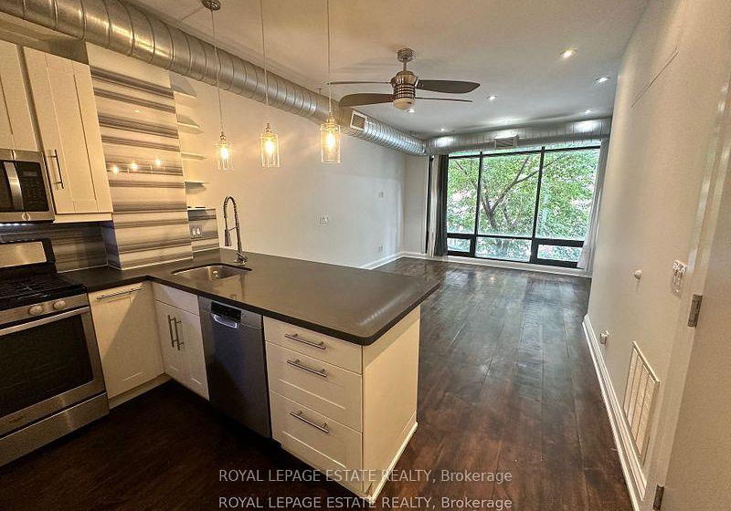 2248-queen-street-e-toronto-ontario-e12444894