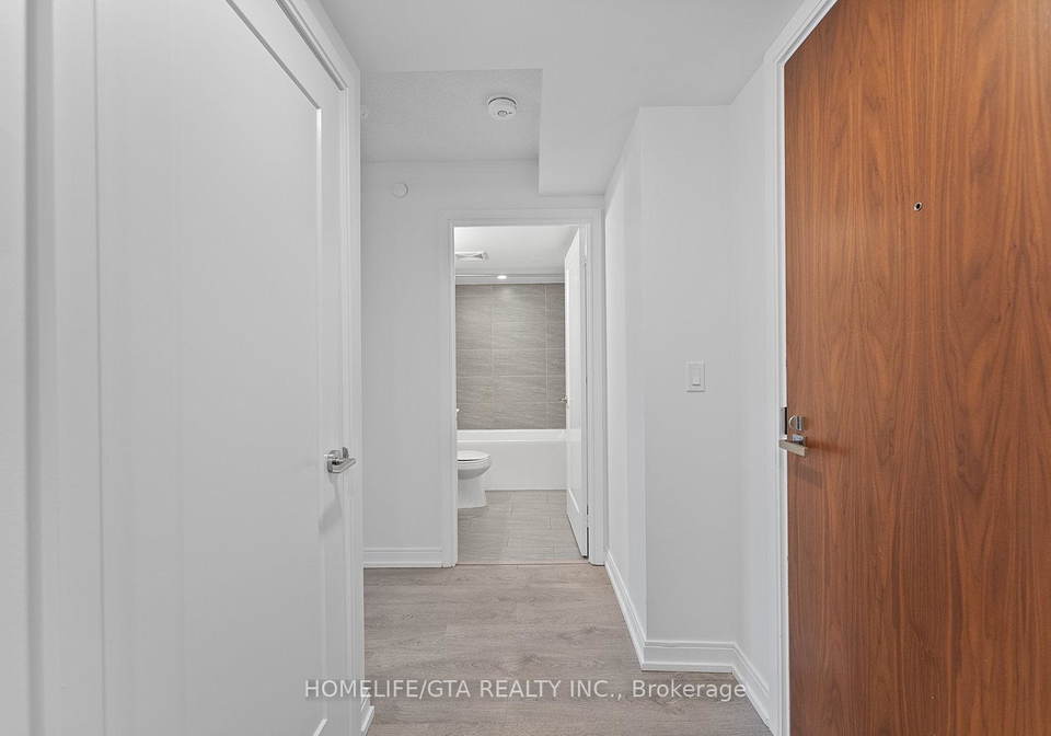 275-village-green-square-scarborough-ontario-e12445676
