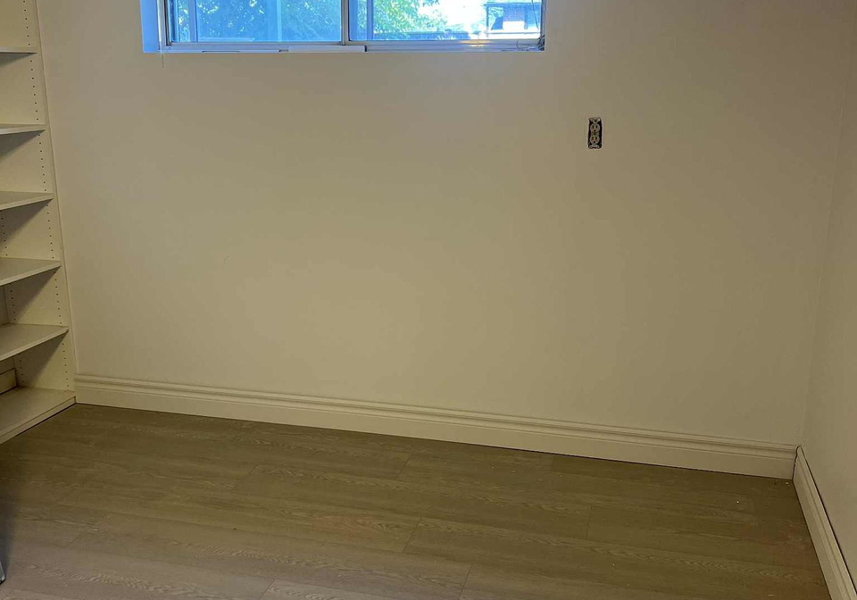 52-lombardy-crescent-scarborough-ontario-e12445755