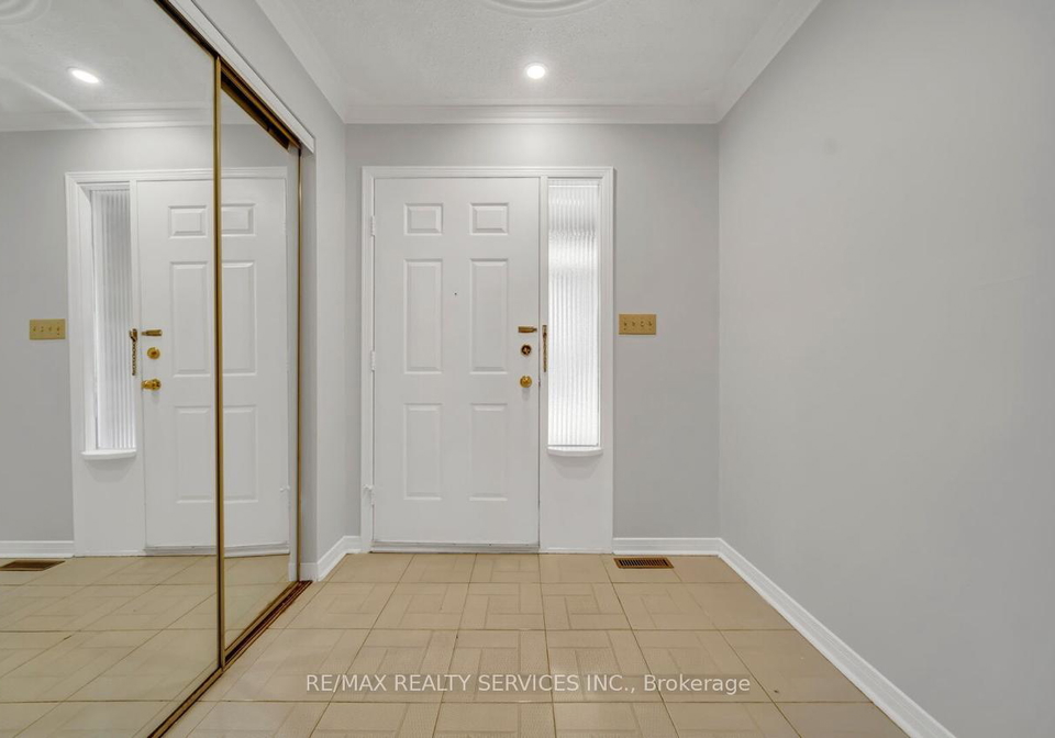 83-haslam-street-scarborough-ontario-e12445884