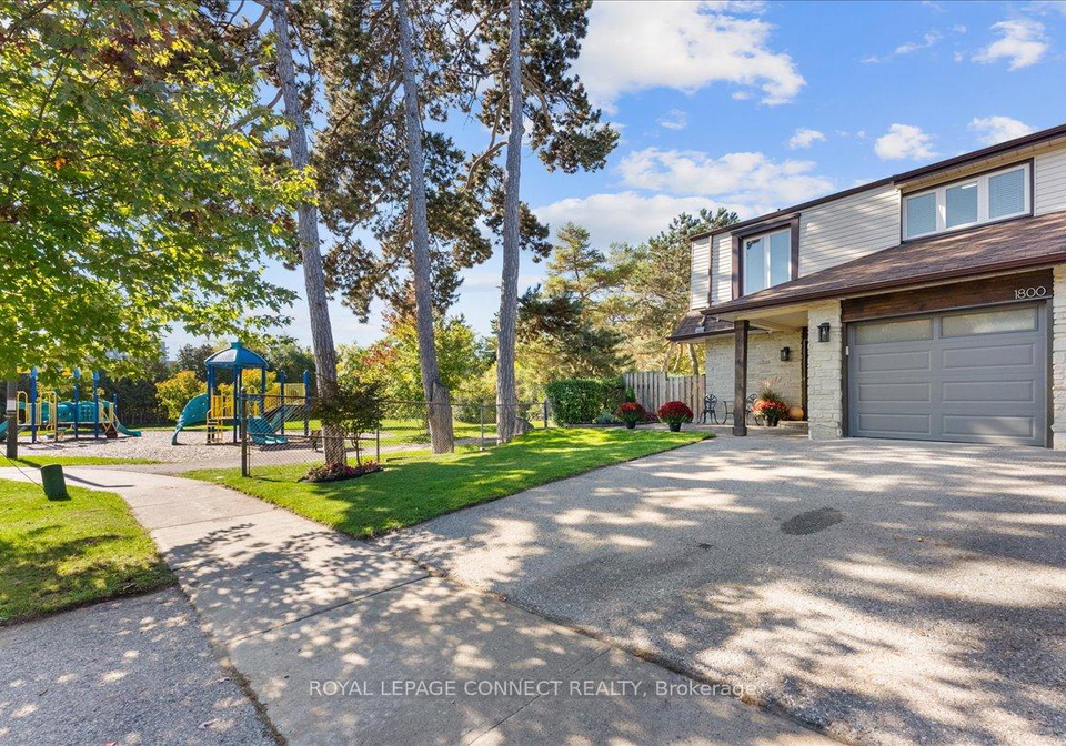 1800-shadybrook-drive-pickering-ontario-e12446176