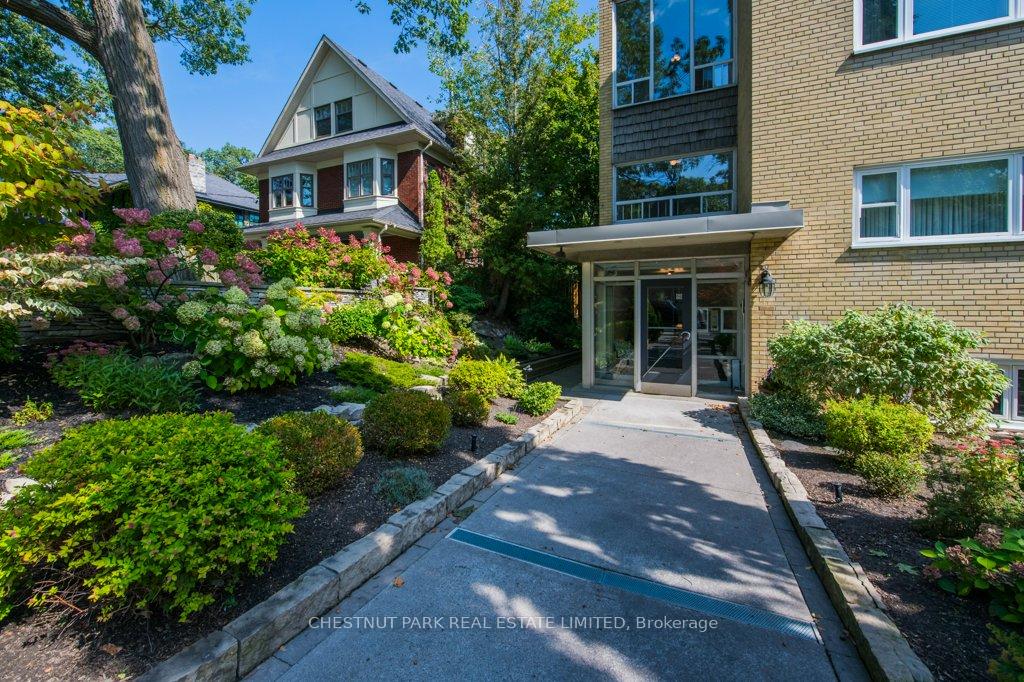 75-scarborough-road-toronto-ontario-e12446804