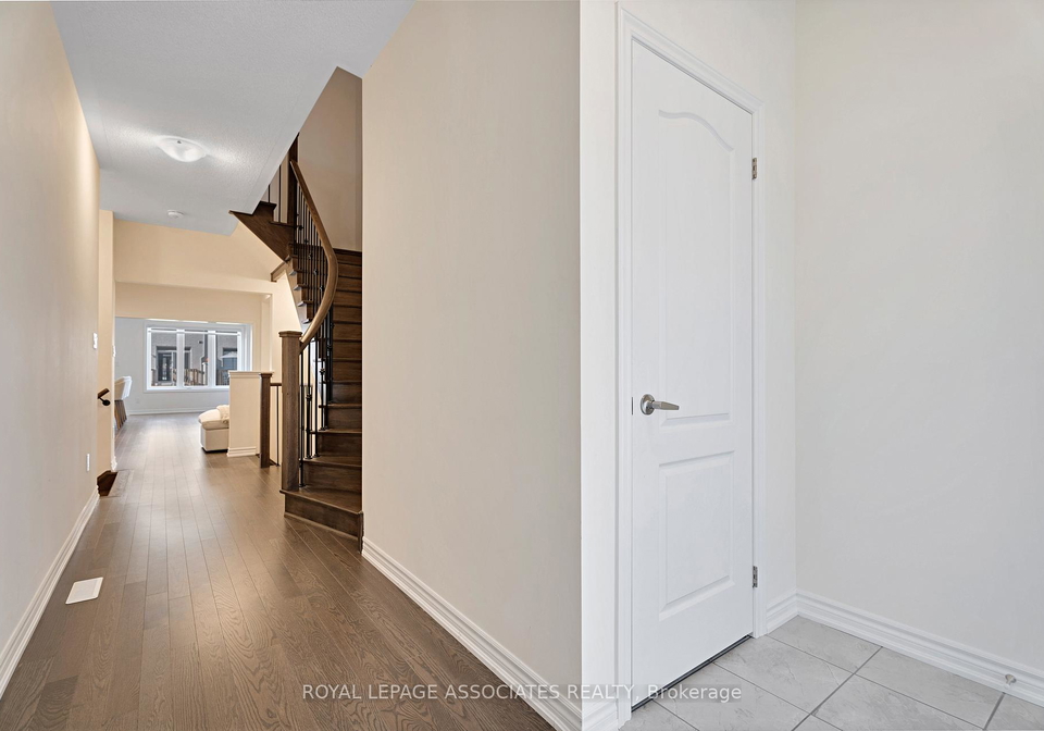 30-mountainside-crescent-whitby-ontario-e12447244