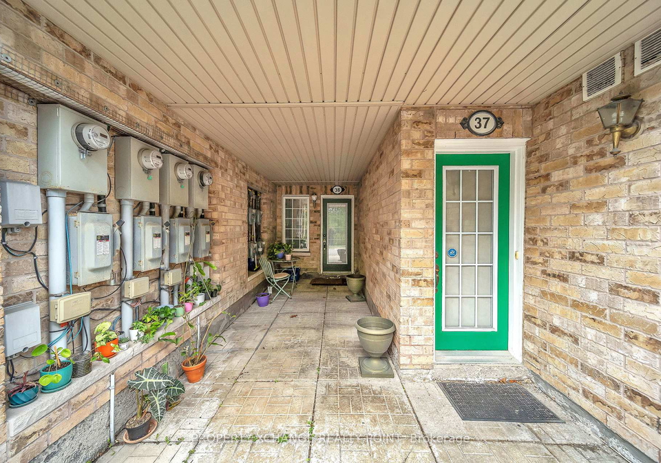 42-pinery-trail-scarborough-ontario-e12447372