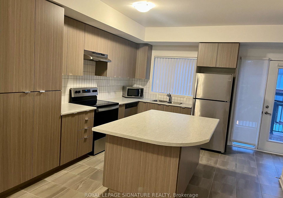 1525-kingston-road-pickering-ontario-e12447491