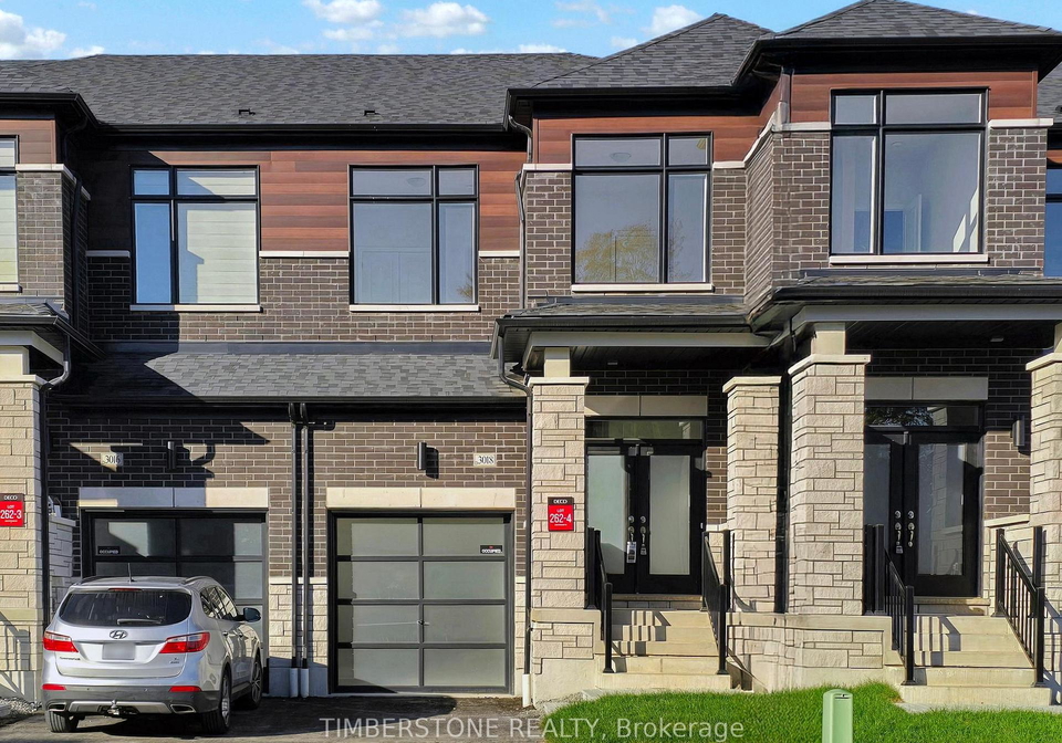 3018-sideline-16-pickering-ontario-e12448299