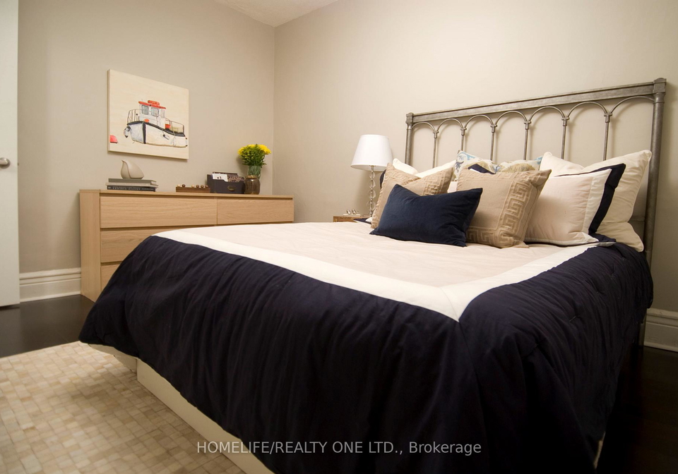 120gerrard-street-e-toronto-ontario-e12448818