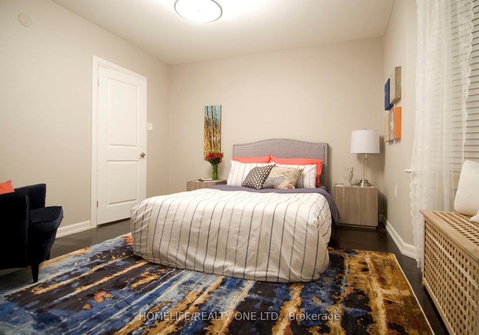 120gerrard-street-e-toronto-ontario-e12448818