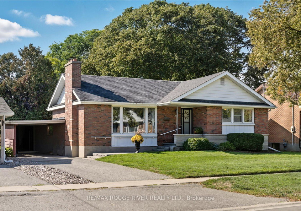 832-hortop-street-oshawa-ontario-e12449134