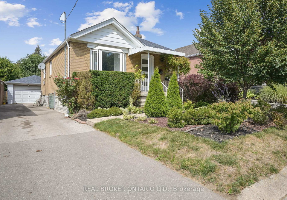 28-galbraith-avenue-east-york-ontario-e12449602
