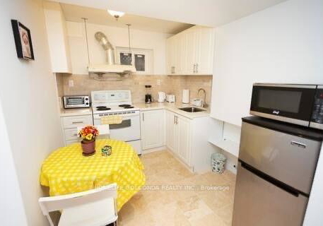 40-ravencliff-crescent-scarborough-ontario-e12449616