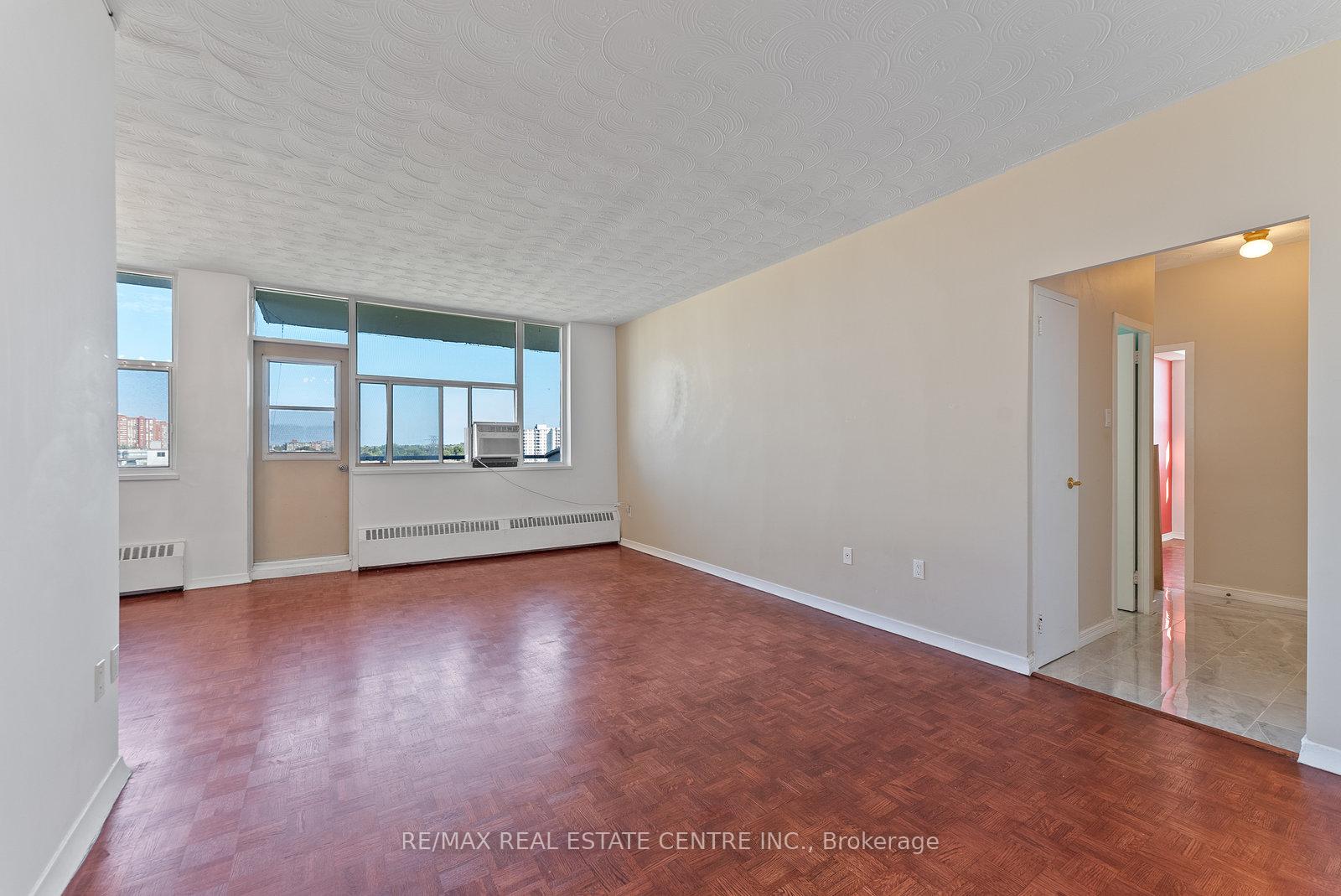 2245-eglinton-avenue-e-scarborough-ontario-e12449701