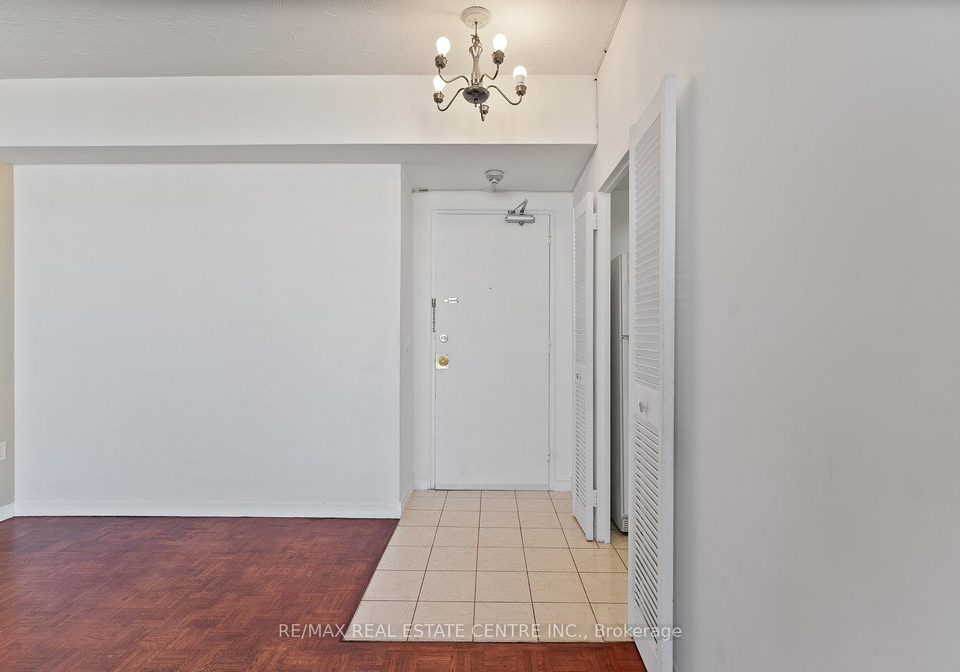 2245-eglinton-avenue-e-scarborough-ontario-e12449701