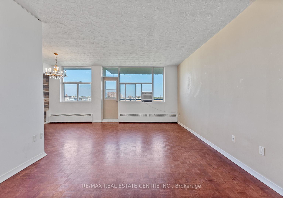 2245-eglinton-avenue-e-scarborough-ontario-e12449701