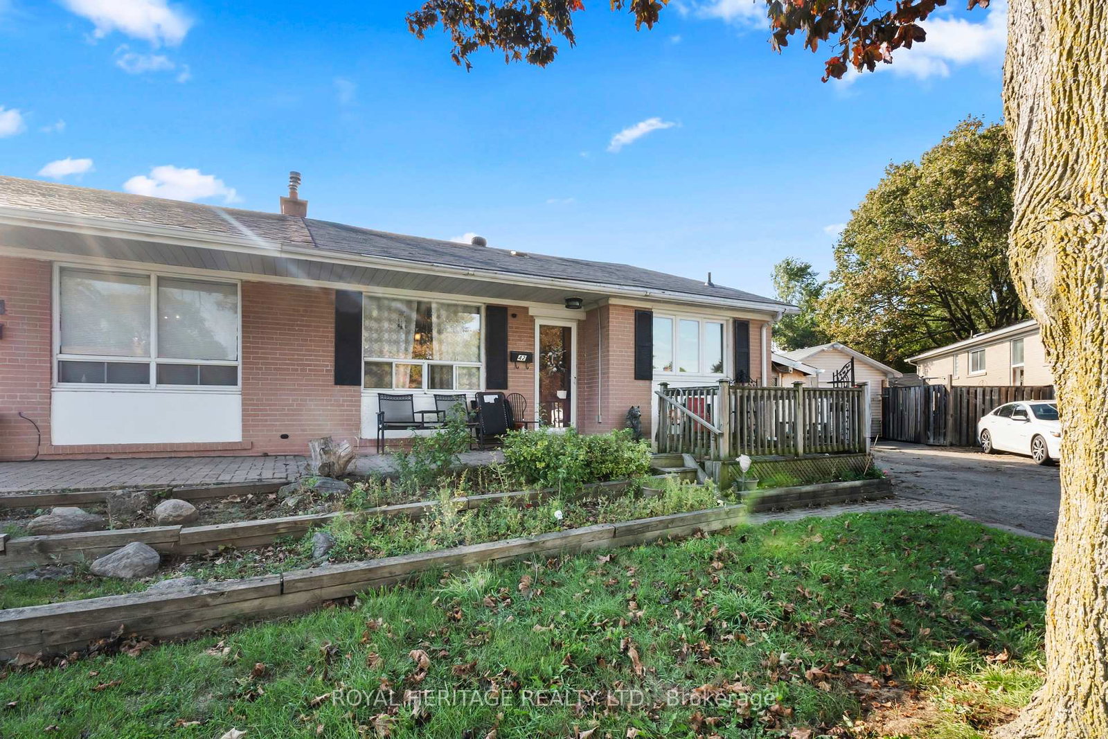 42-billingsgate-crescent-ajax-ontario-e12449730