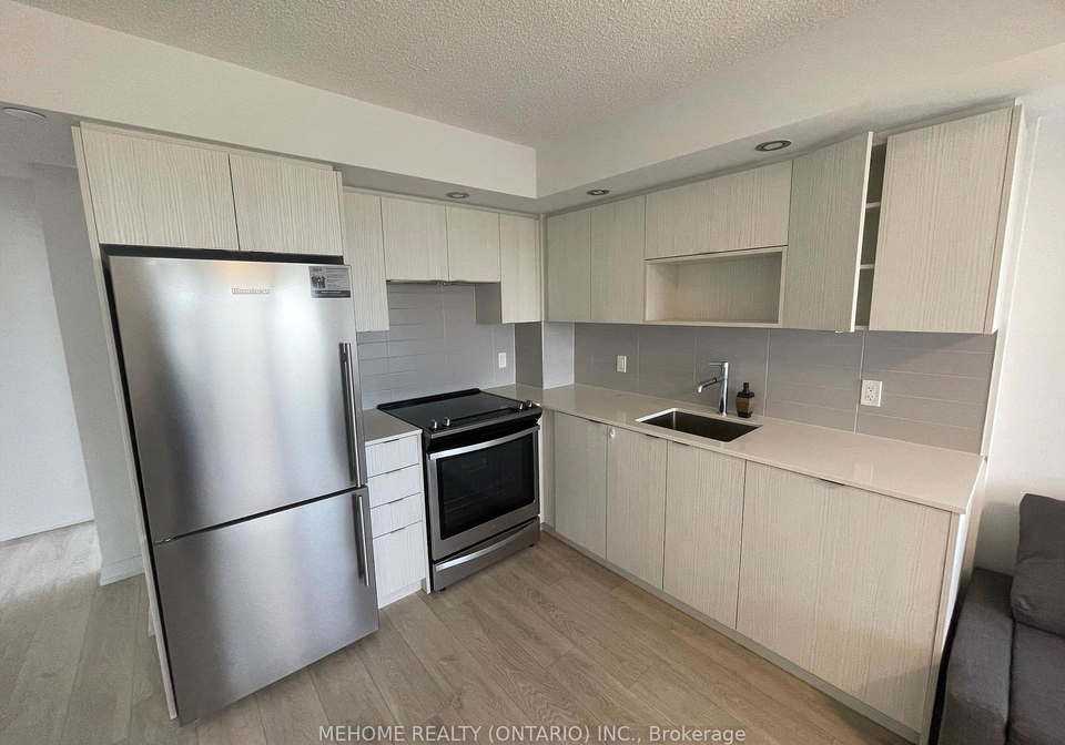 225-village-green-square-scarborough-ontario-e12450957