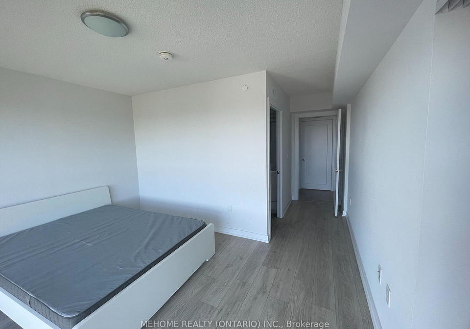 225-village-green-square-scarborough-ontario-e12450957