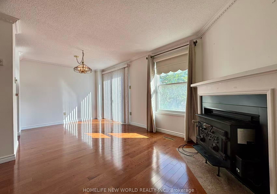 37-mossbrook-crescent-scarborough-ontario-e12451105