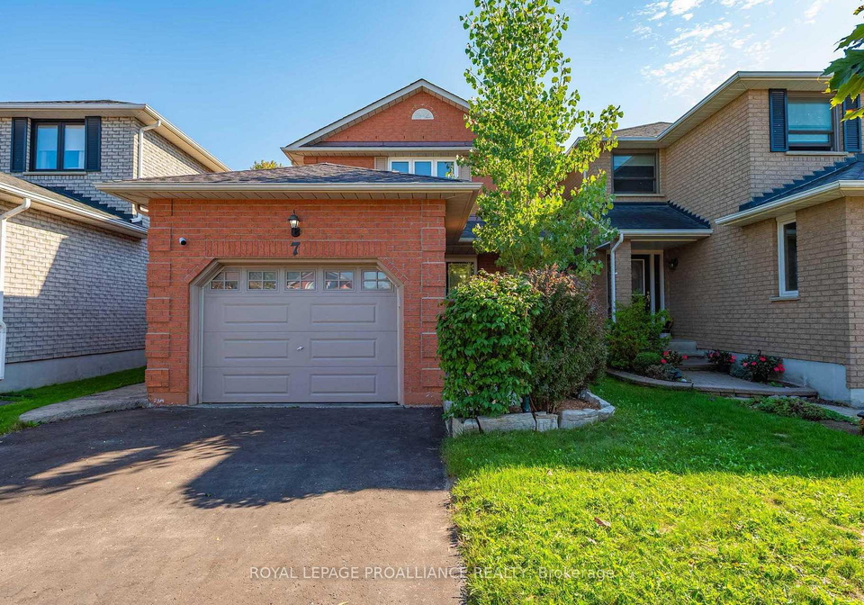 7-fieldcrest-avenue-clarington-ontario-e12451161