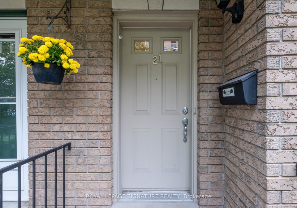 21-trent-avenue-toronto-ontario-e12451187