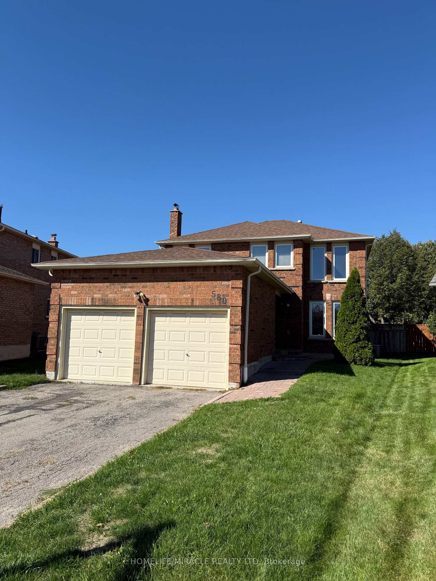 580-daylight-crescent-pickering-ontario-e12451287