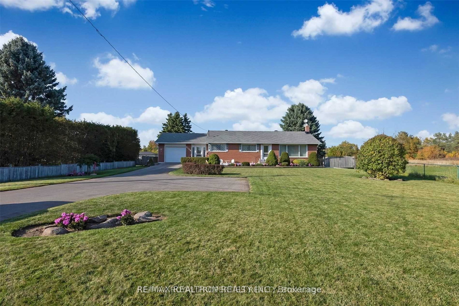 2168-highway-2-clarington-ontario-e12451711