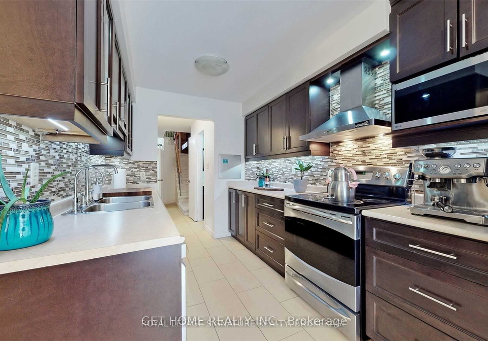 1616-tawnberry-street-pickering-ontario-e12452026